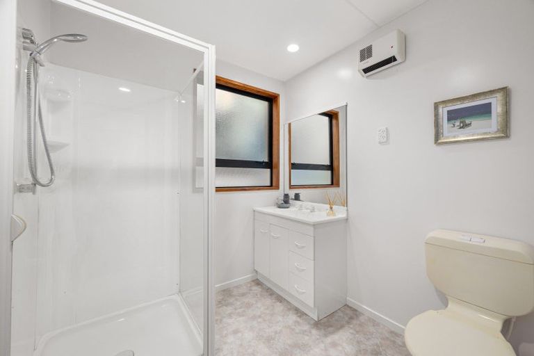 Photo of property in 5 Milton Terrace, Picton, 7220