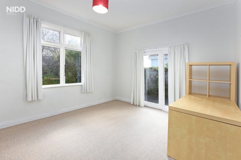 Photo of property in 1 Kilgour Street, Roslyn, Dunedin, 9010