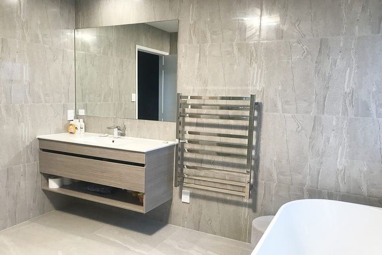 Photo of property in 11 Jaedee Court, Howick, Auckland, 2014