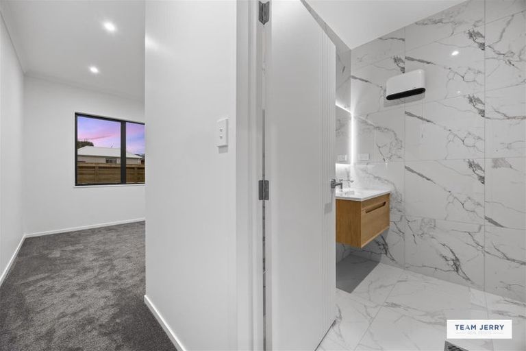 Photo of property in 97 Bellfield Road, Opaheke, Papakura, 2113