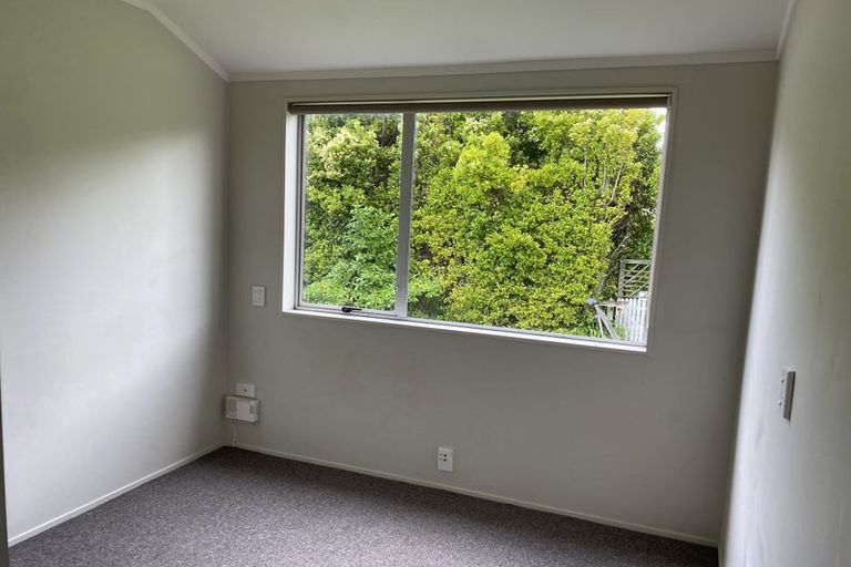 Photo of property in 9 Raupapa Street, Northcote, Auckland, 0627