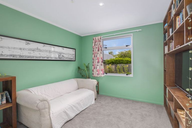 Photo of property in 2/117a Warrington Street, Mairehau, Christchurch, 8013
