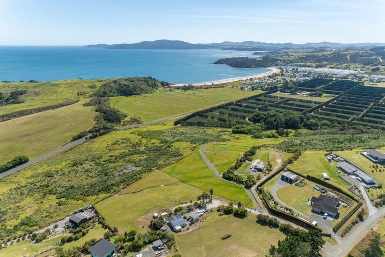 Photo of property in 38 Taipa View Road, Taipa, 0483