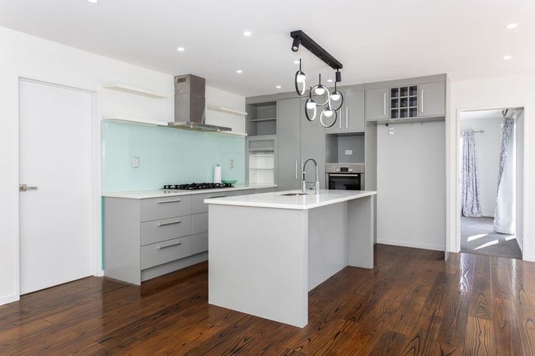 Photo of property in 7 Cumulus Way, Ranui, Auckland, 0612