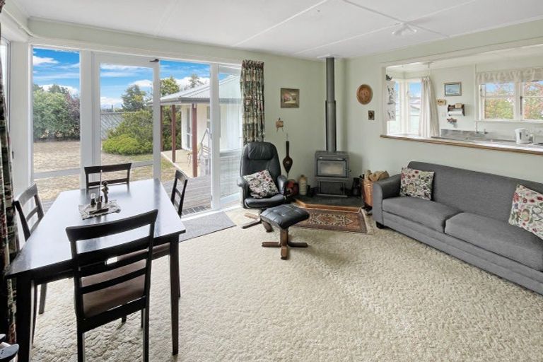 Photo of property in 12 Hawthorne Avenue, Patearoa, 9398