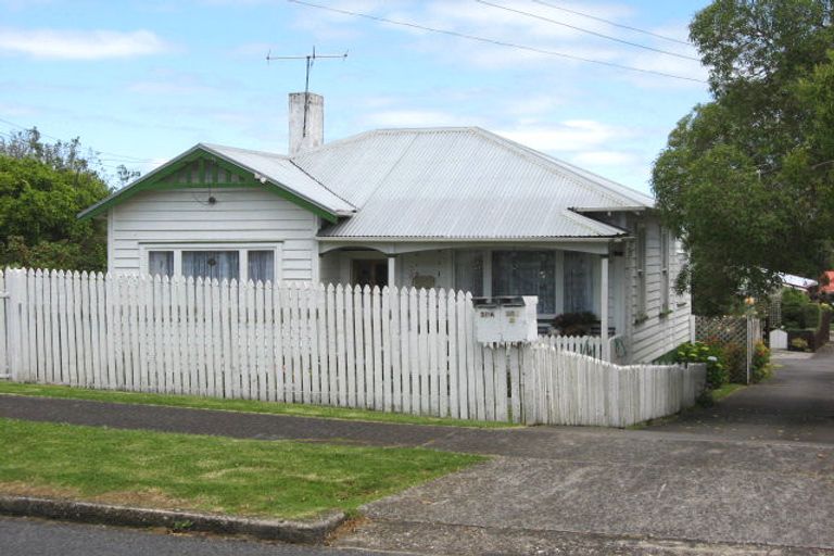 Photo of property in 95b Wellington Street, Pukekohe, 2120