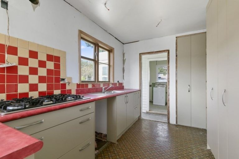 Photo of property in 5 Ngaio Street, Wainuiomata, Lower Hutt, 5014