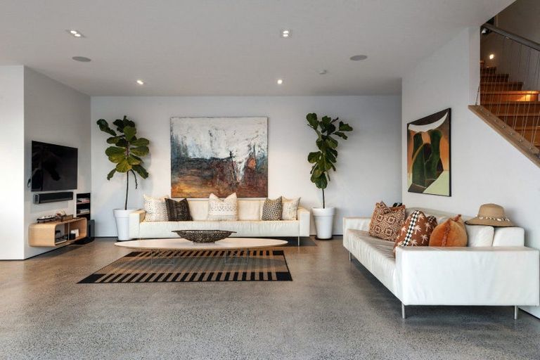 Photo of property in 24 Oceana Heights, Tairua, 3508