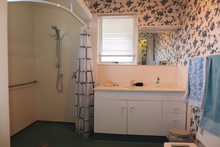 Photo of property in 4 Harrod Avenue, Foxton Beach, Foxton, 4815