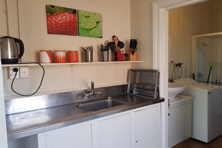 Photo of property in 2/21 Redruth Avenue, Spreydon, Christchurch, 8024