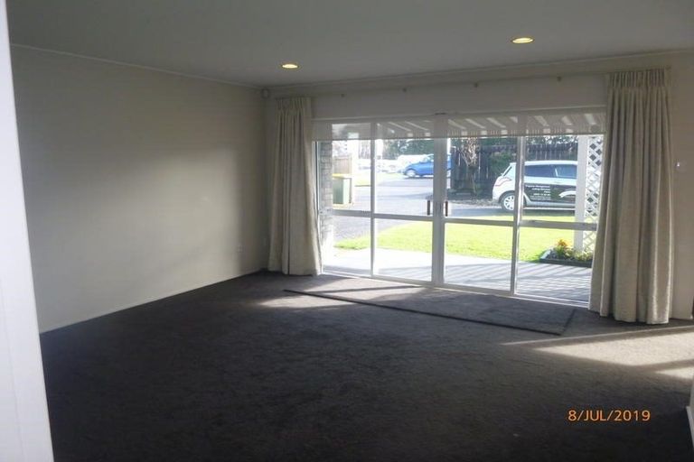 Photo of property in 369a Hobsonville Road, Hobsonville, Auckland, 0618