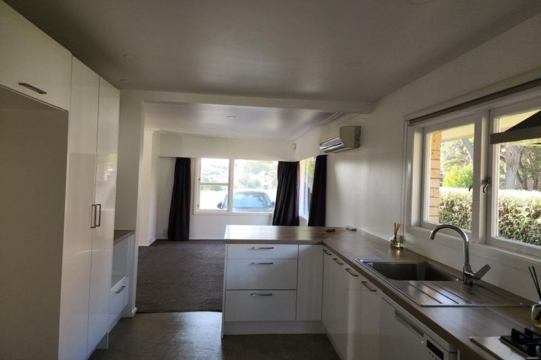 Photo of property in 11 Knighton Road, Hillcrest, Hamilton, 3216