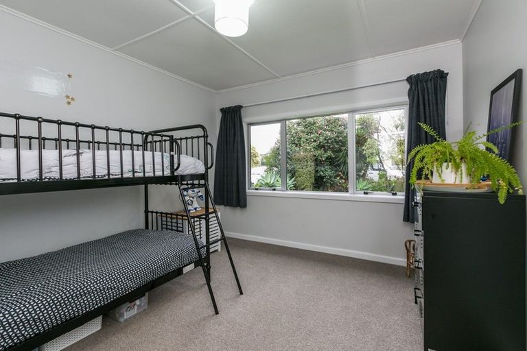 Photo of property in 5 Sheehan Street, Bay View, Napier, 4104