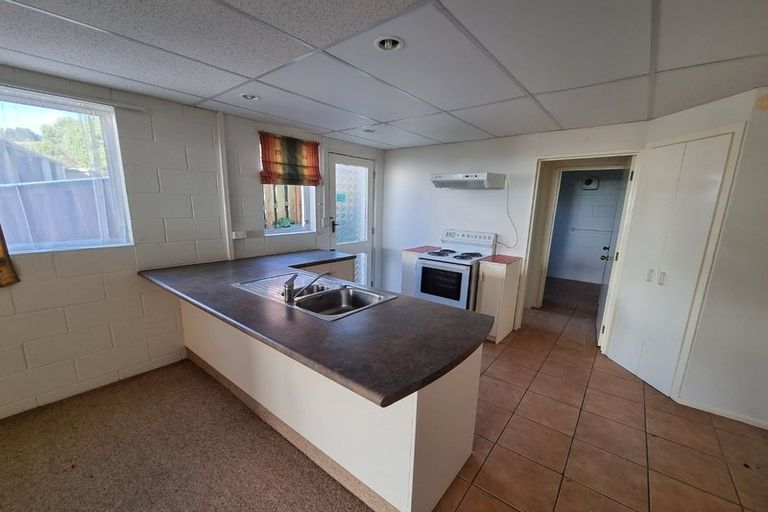 Photo of property in 1/7 Patchett Place, Cashmere, Christchurch, 8022