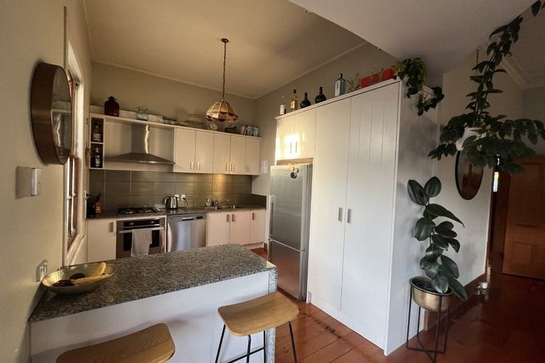 Photo of property in 115 Victoria Street, Onehunga, Auckland, 1061