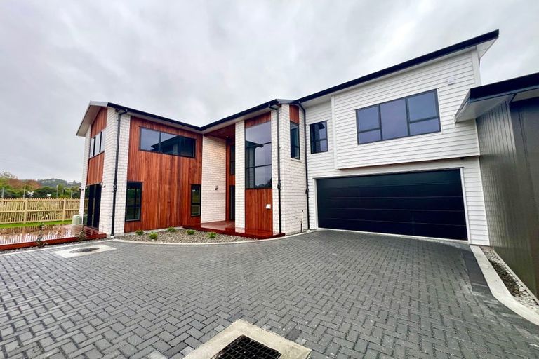 Photo of property in 16 Kiokio Place, Swanson, 0614