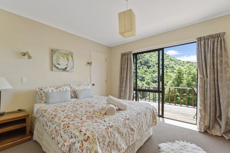 Photo of property in 26 Tirimoana Terrace, Anakiwa, Picton, 7281