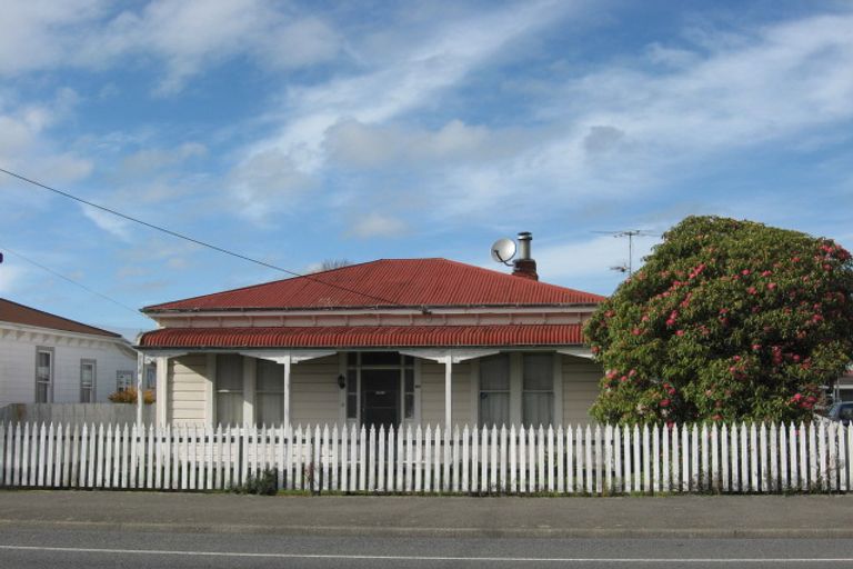Photo of property in 119 Dixon Street, Masterton, 5810
