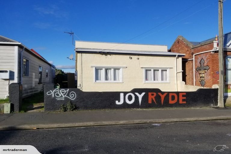 Photo of property in 3 Hyde Street, North Dunedin, Dunedin, 9016