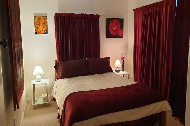 Photo of property in 8a Pharazyn Street, Gonville, Whanganui, 4500