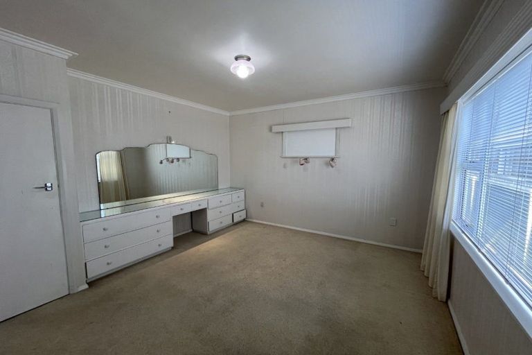 Photo of property in 34 College Street, Awapuni, Palmerston North, 4412
