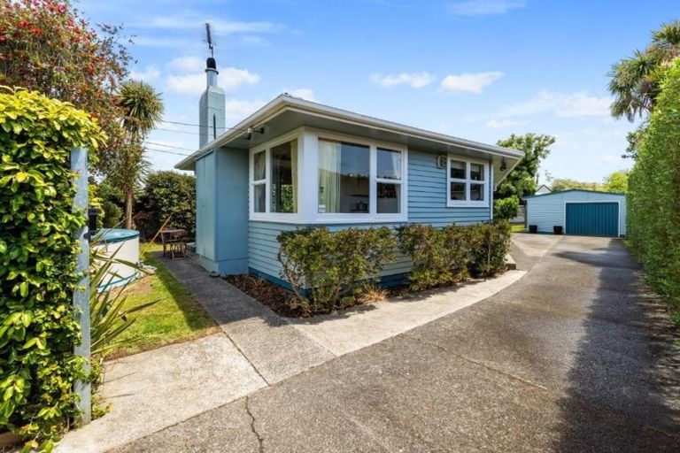 Photo of property in 41 Carrington Avenue, Hillcrest, Hamilton, 3216