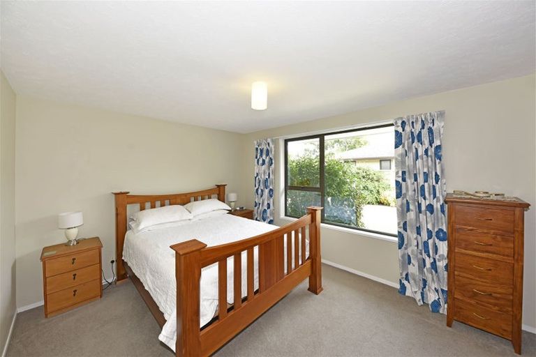 Photo of property in 11 Dalrye Place, Ilam, Christchurch, 8041