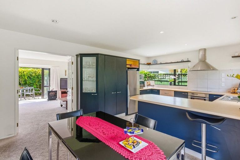 Photo of property in 5 Rimu Street, Waikanae, 5036