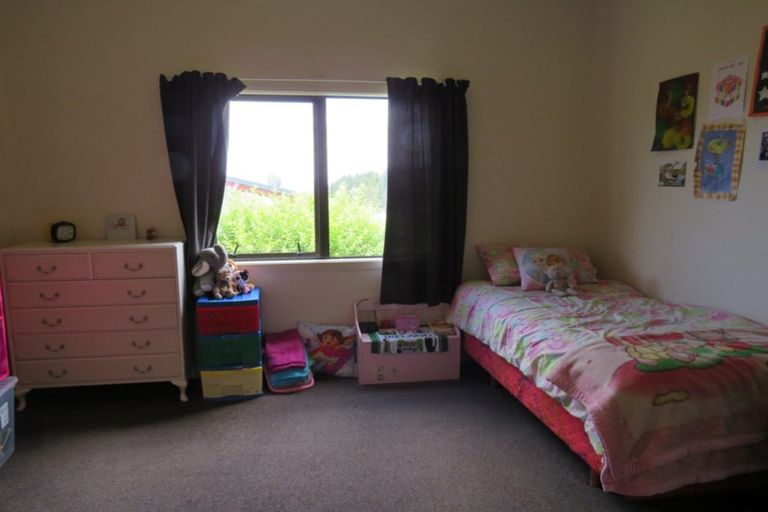 Photo of property in 582 Pahi Road, Pahi, Paparoa, 0571