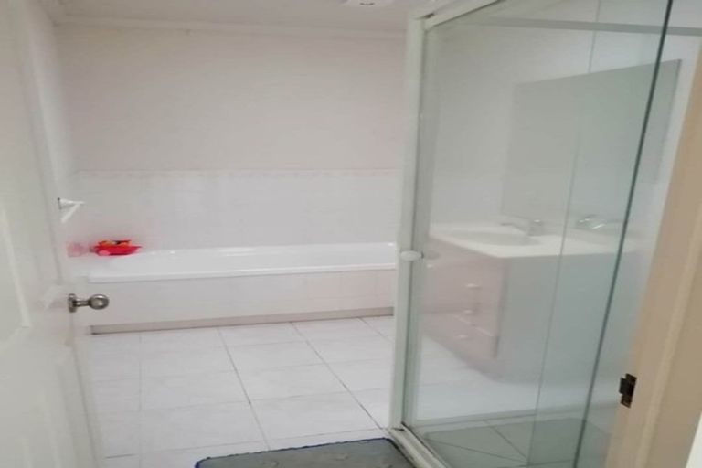 Photo of property in 39 Princeton Parade, Albany, Auckland, 0632