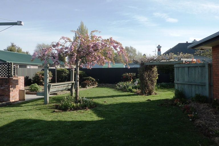 Photo of property in 75 Wilkin Street, Temuka, 7920