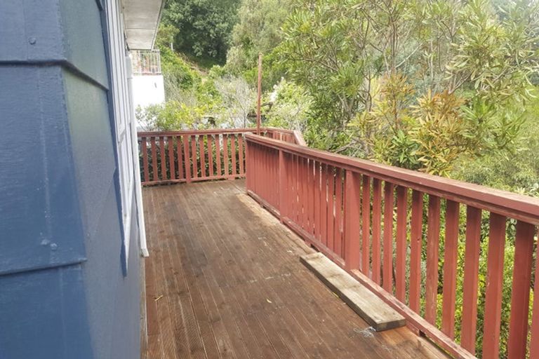 Photo of property in 5b Angle Street, Picton, 7220