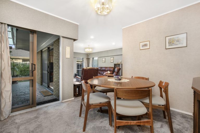 Photo of property in 49 Manse Road, Pahurehure, Papakura, 2113