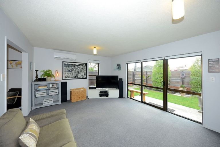 Photo of property in 11a Glenmore Avenue, Casebrook, Christchurch, 8051