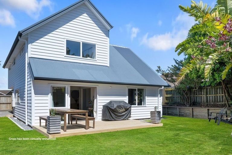 Photo of property in 15 Verbena Glen, Mount Maunganui, 3116
