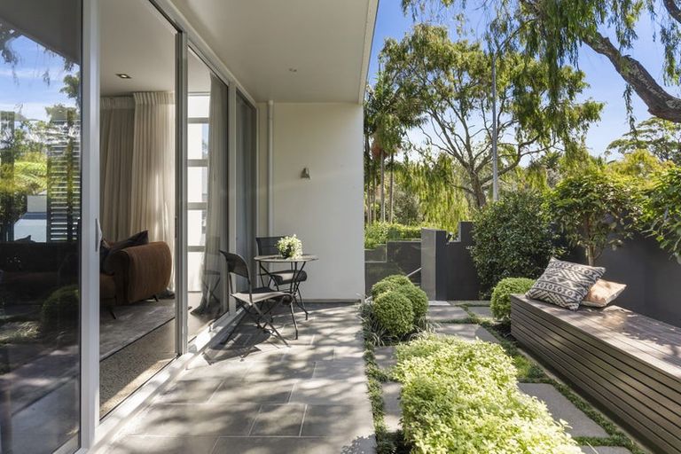 Photo of property in 4a Sarsfield Street, Herne Bay, Auckland, 1011