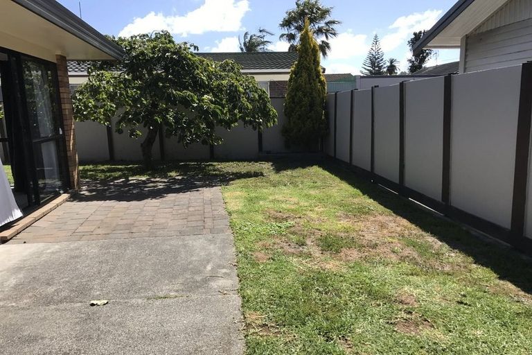 Photo of property in 21 Wentworth Avenue, Papatoetoe, Auckland, 2025