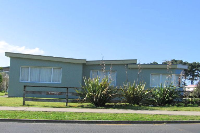 Photo of property in 15 Captain Cook Road, Cooks Beach, Whitianga, 3591