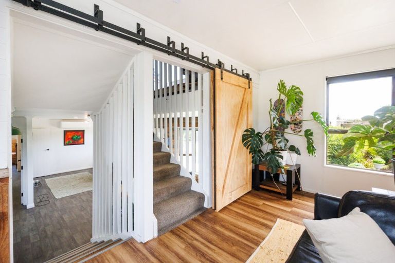 Photo of property in 38 Russell Street, Foxton, 4814