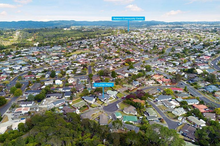 Photo of property in 15 Lanier Place, Glendene, Auckland, 0602