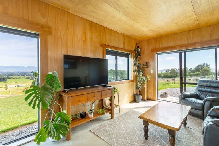 Photo of property in 67a Lees Pakaraka Road, Te Ore Ore, Masterton, 5886
