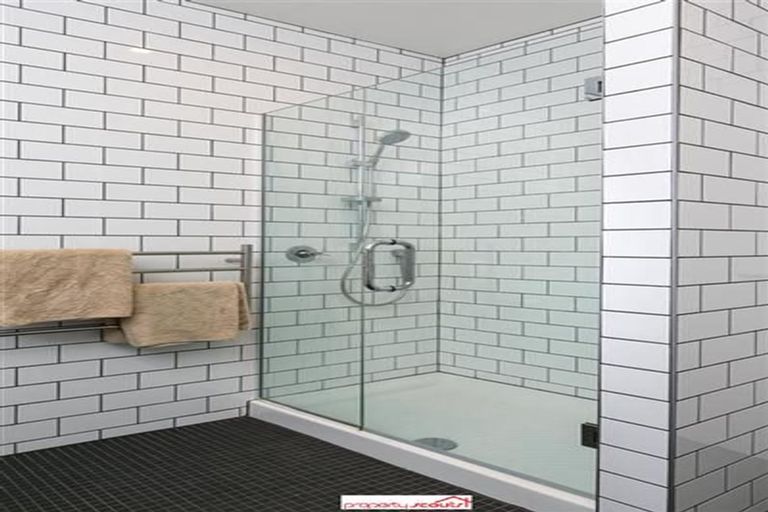 Photo of property in 29 Marine Parade, Macandrew Bay, Dunedin, 9014