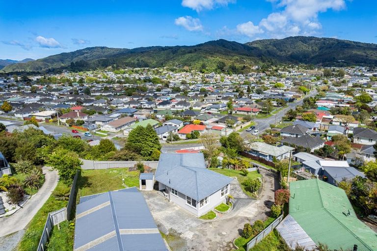Photo of property in 43 Petrie Street, Wainuiomata, Lower Hutt, 5014