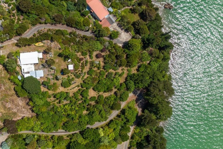 Photo of property in 579 Queen Charlotte Drive, Havelock, 7281