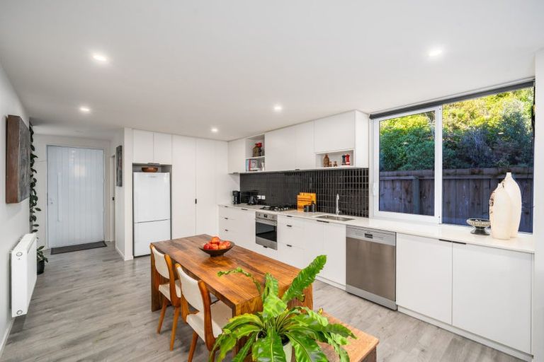 Photo of property in 1/6 Bushland Grove, Paparangi, Wellington, 6037