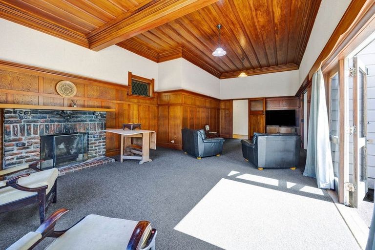 Photo of property in 8 Hadfield Street, Patea, 4520