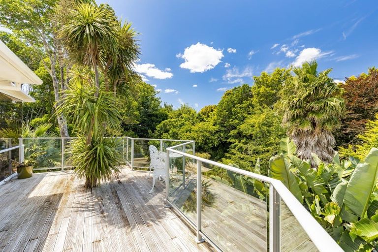 Photo of property in 105 Vivian Street, New Plymouth, 4310