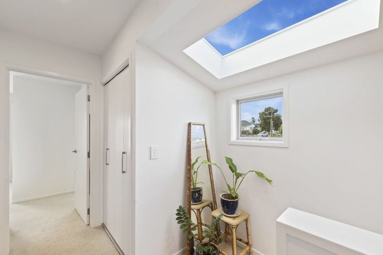 Photo of property in 7c New Windsor Road, Avondale, Auckland, 0600