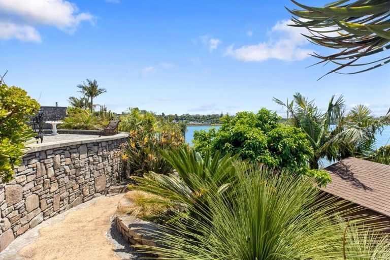 Photo of property in 177 Welcome Bay Road, Welcome Bay, Tauranga, 3112