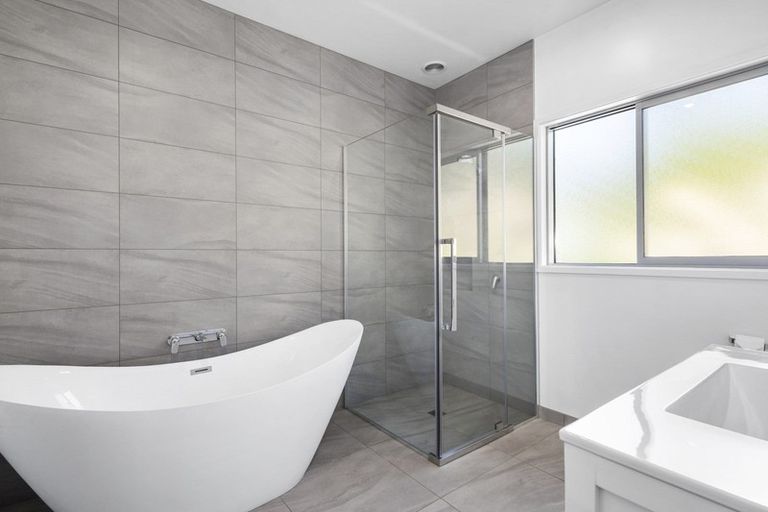 Photo of property in 34 Seaview Terrace, Kew, Dunedin, 9012